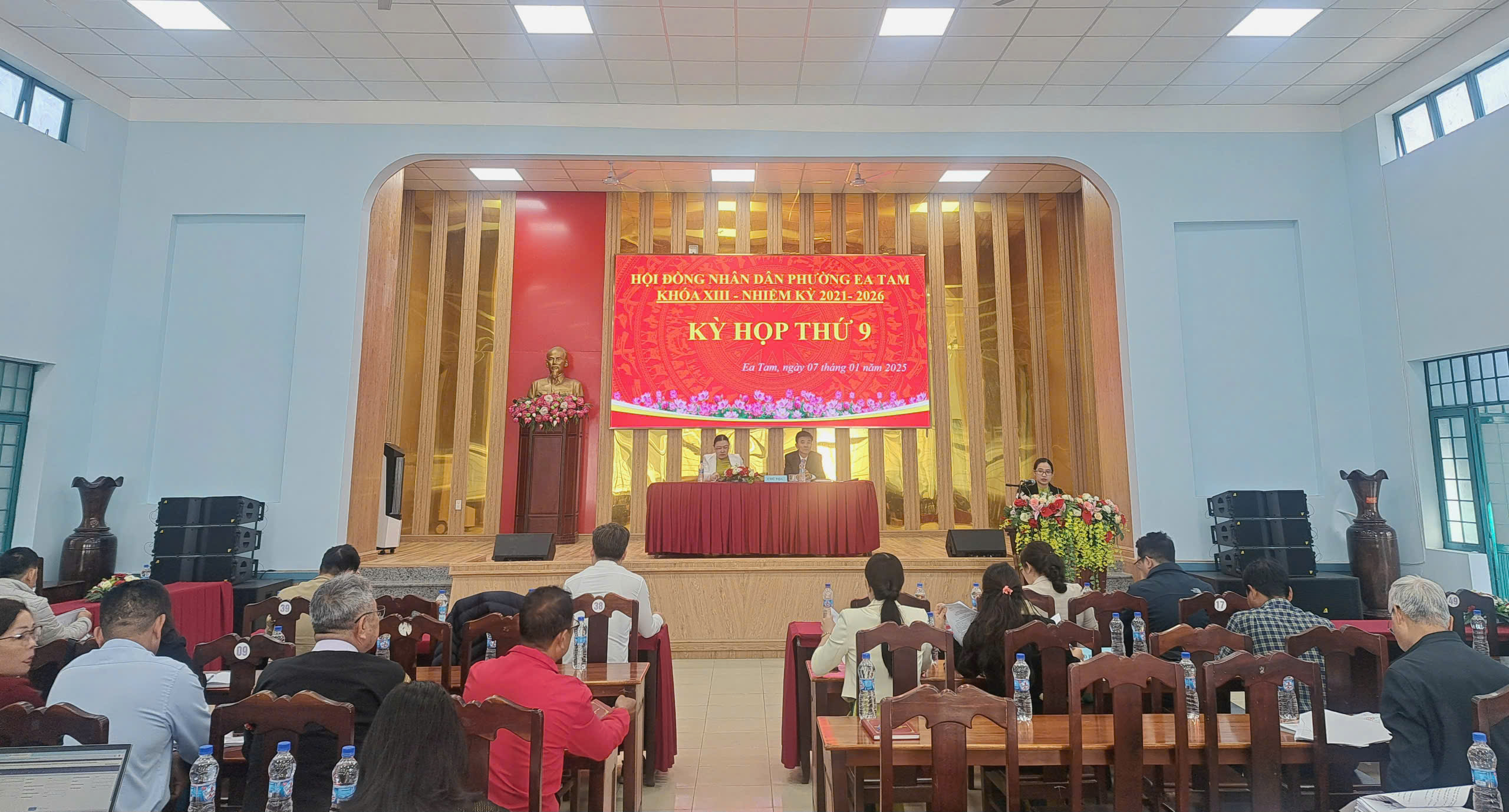 HĐND - kỳ họp thứ 9 - hình 7